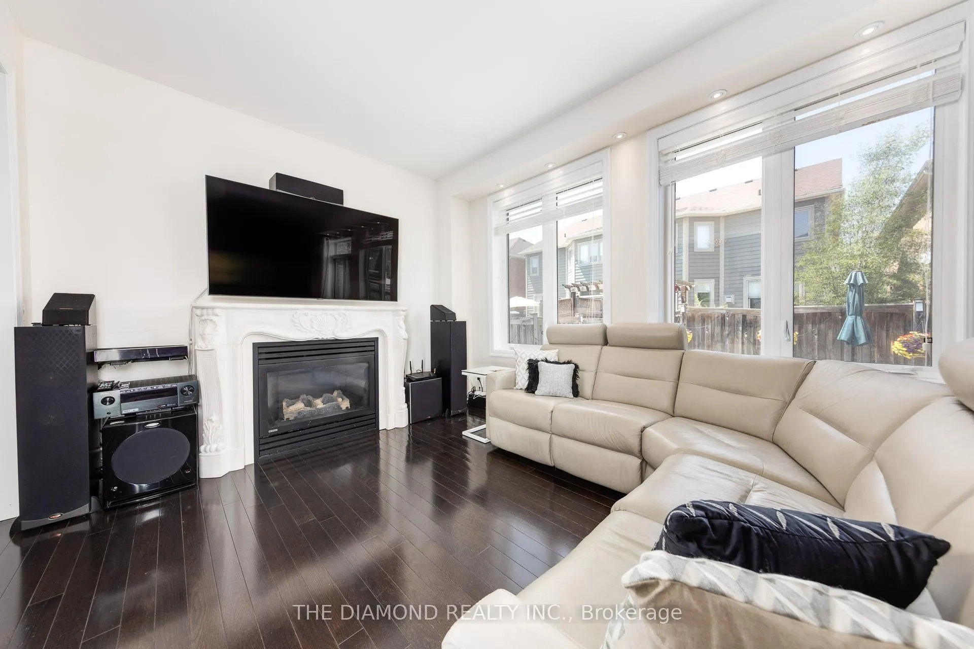 Photo 15 of 21 Aird Court, Milton, Scott — HOMEH