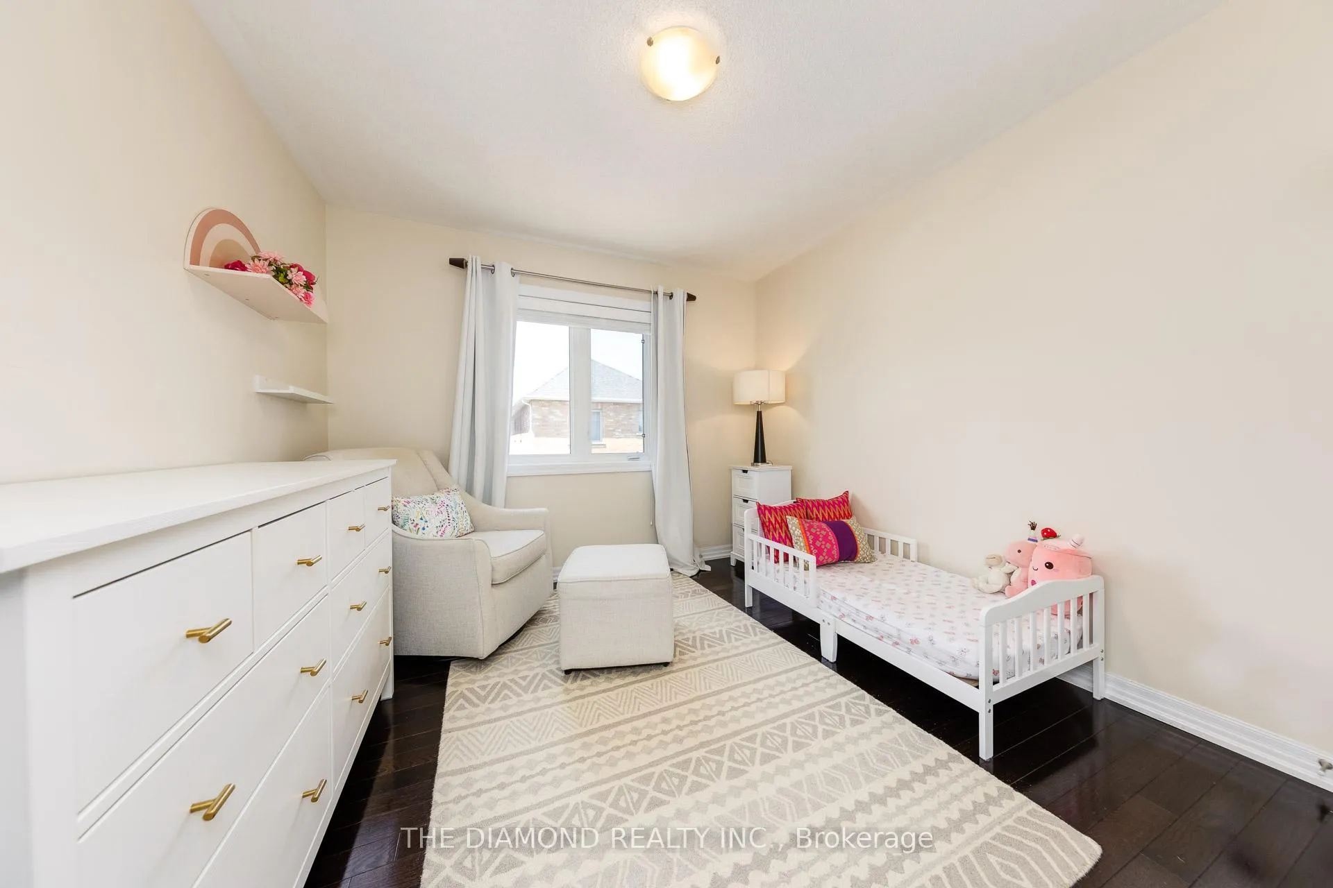 Photo 29 of 21 Aird Court, Milton, Scott — HOMEH