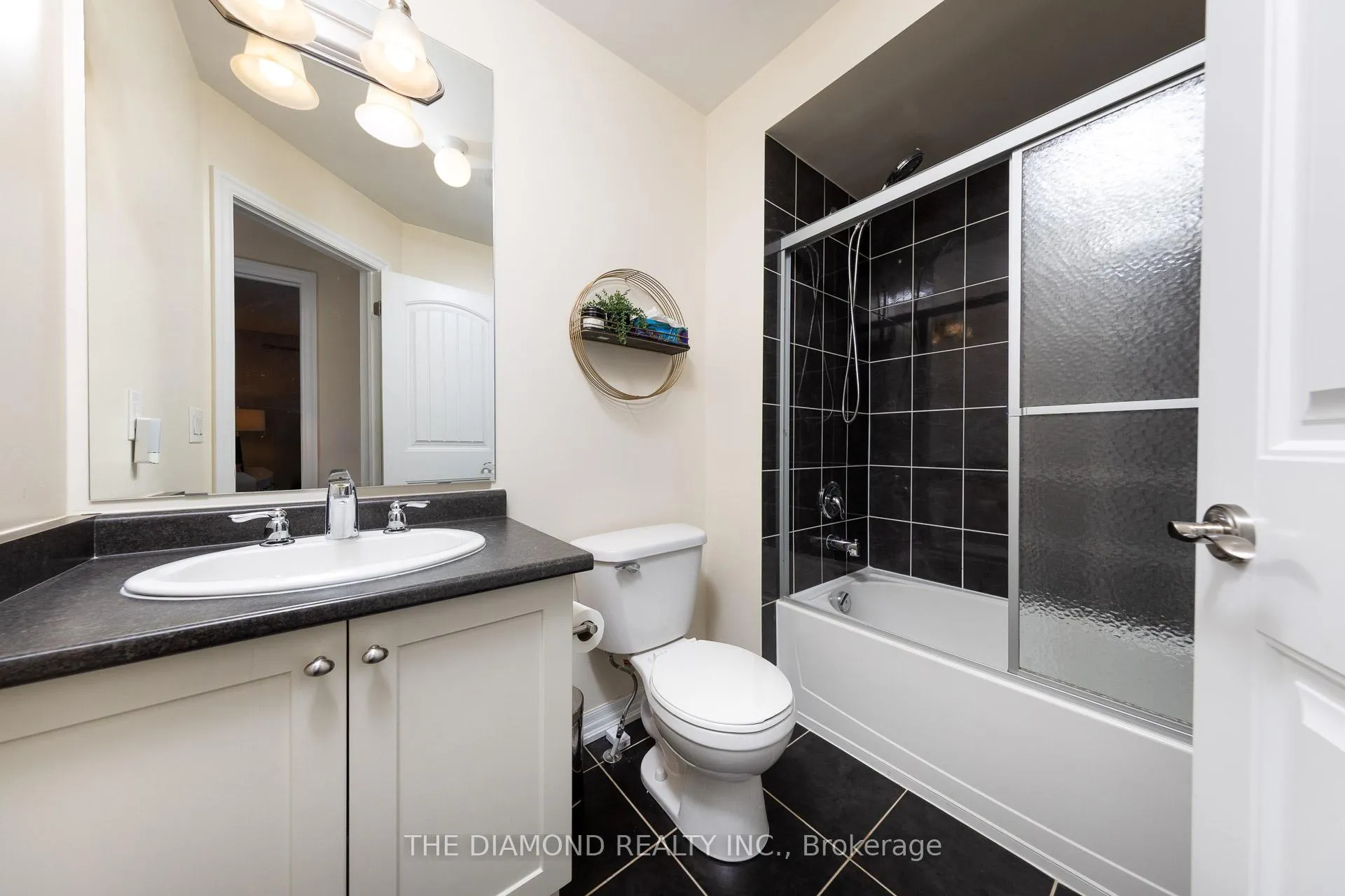 Photo 31 of 21 Aird Court, Milton, Scott — HOMEH