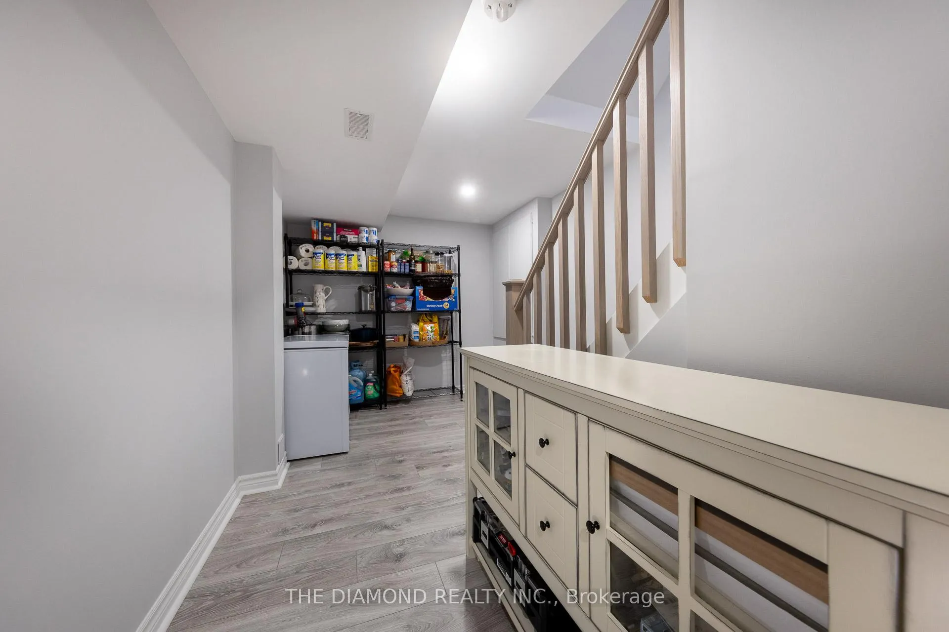 Photo 35 of 21 Aird Court, Milton, Scott — HOMEH