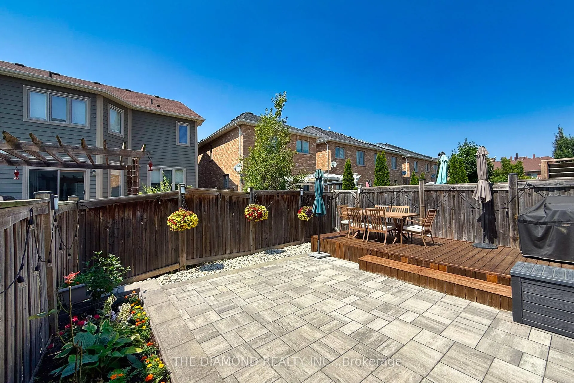 Photo 43 of 21 Aird Court, Milton, Scott — HOMEH