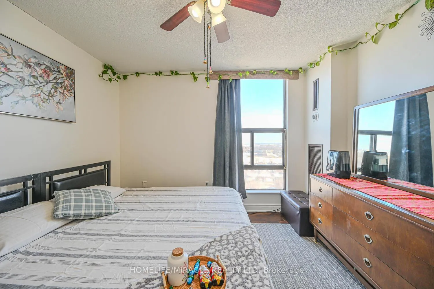 Photo 32 of Unit 1802, 4 Kings Cross Road, Brampton, Queen Street Corridor — HOMEH
