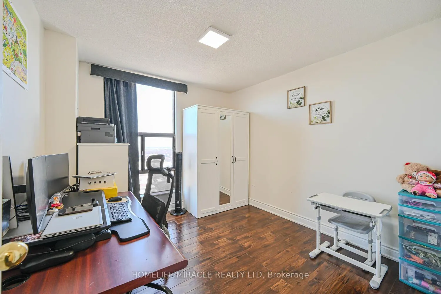 Photo 34 of Unit 1802, 4 Kings Cross Road, Brampton, Queen Street Corridor — HOMEH