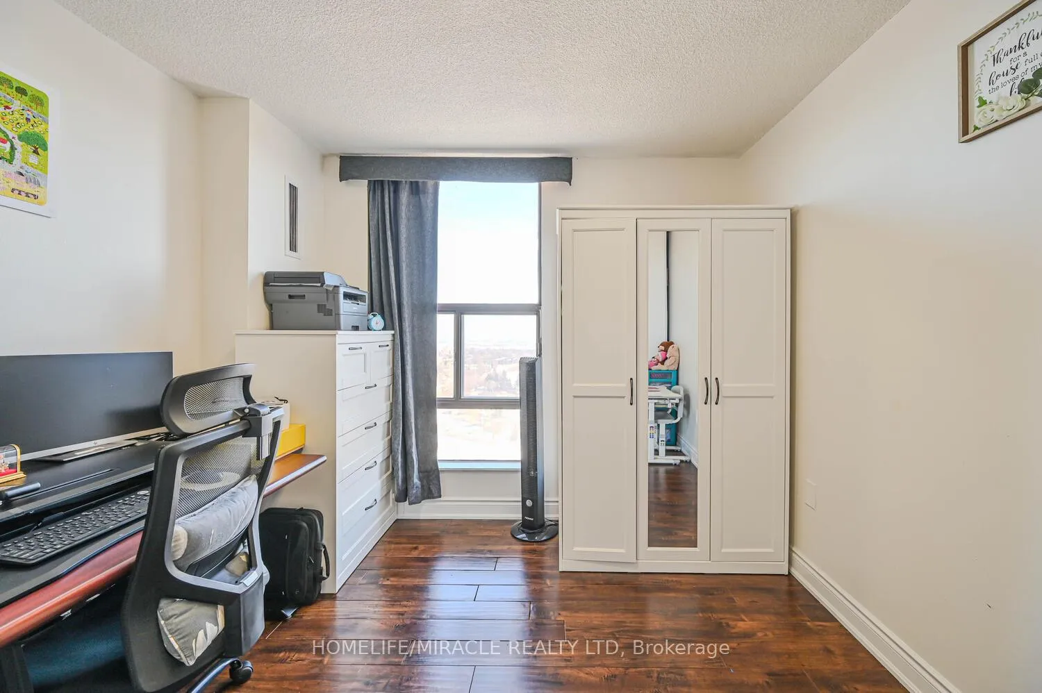 Photo 35 of Unit 1802, 4 Kings Cross Road, Brampton, Queen Street Corridor — HOMEH