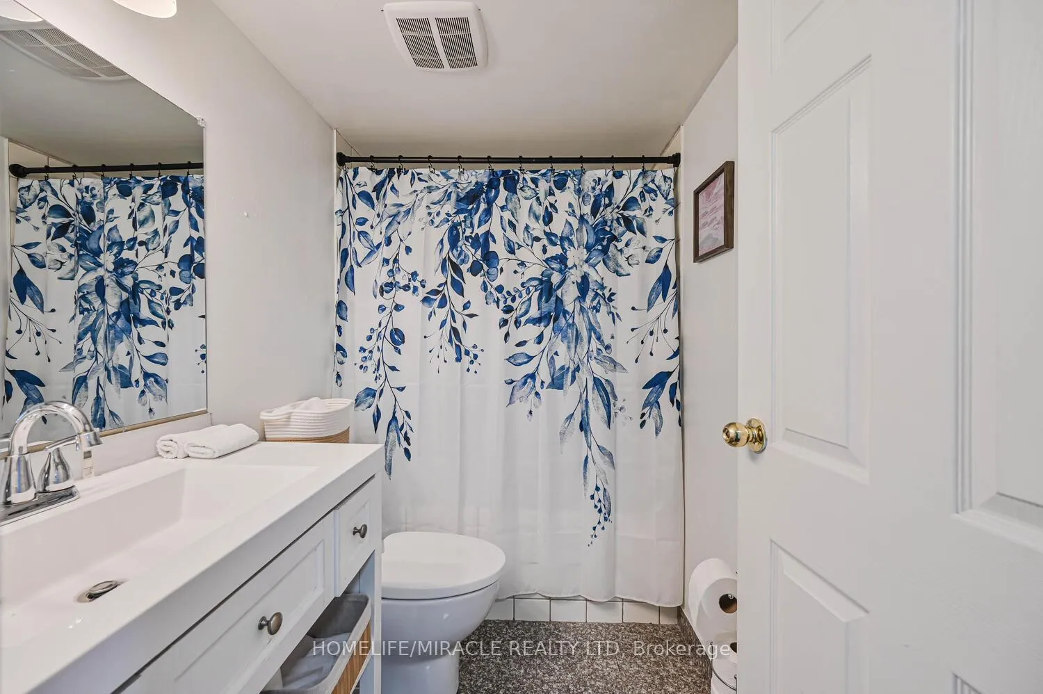 Photo 39 of Unit 1802, 4 Kings Cross Road, Brampton, Queen Street Corridor — HOMEH