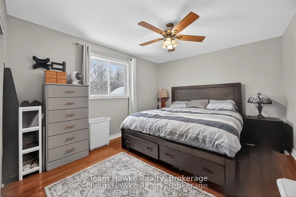 Photo 15 of 50 Laurier Boulevard, Tiny, Rural Tiny — HOMEH