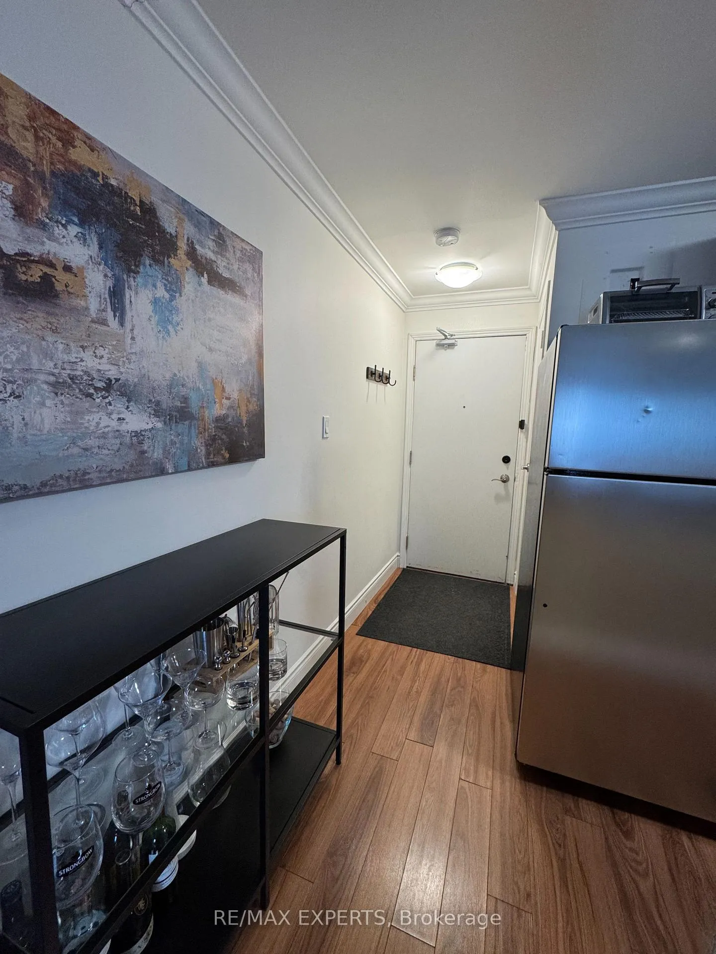 Photo 2 of Unit C, 42 Queen Street, Caledon, Bolton North — HOMEH