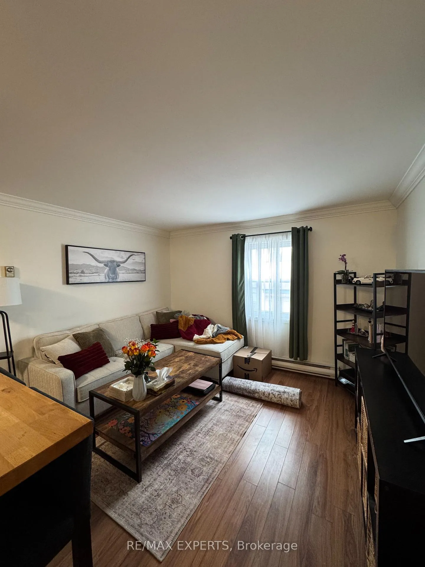 Photo 6 of Unit C, 42 Queen Street, Caledon, Bolton North — HOMEH
