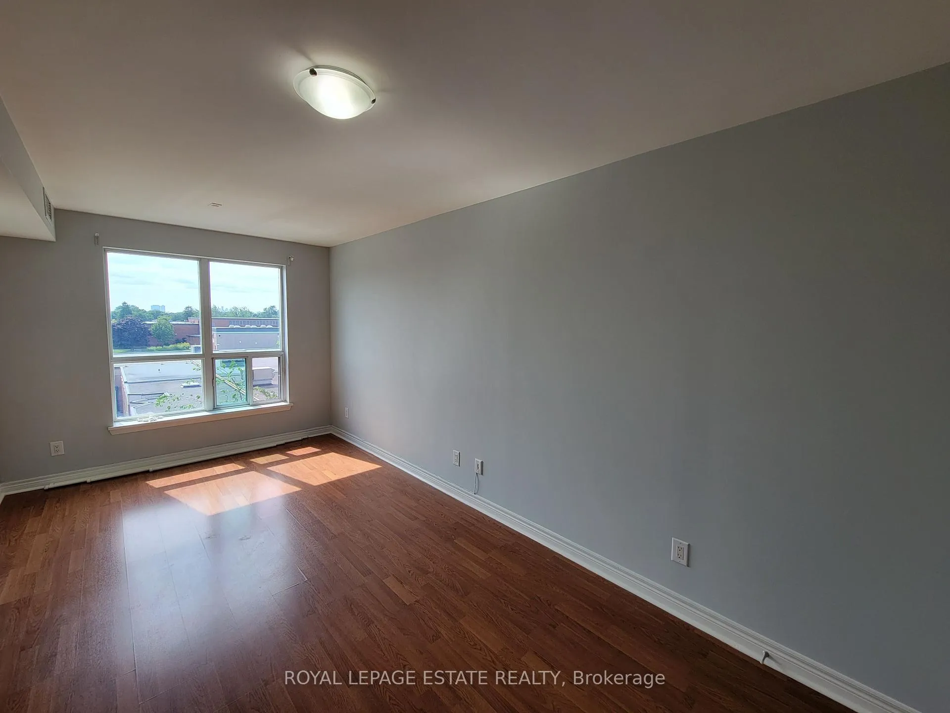 Photo 13 of Unit 415, 60 Fairfax Crescent, Scarborough, Clairlea-Birchmount — HOMEH