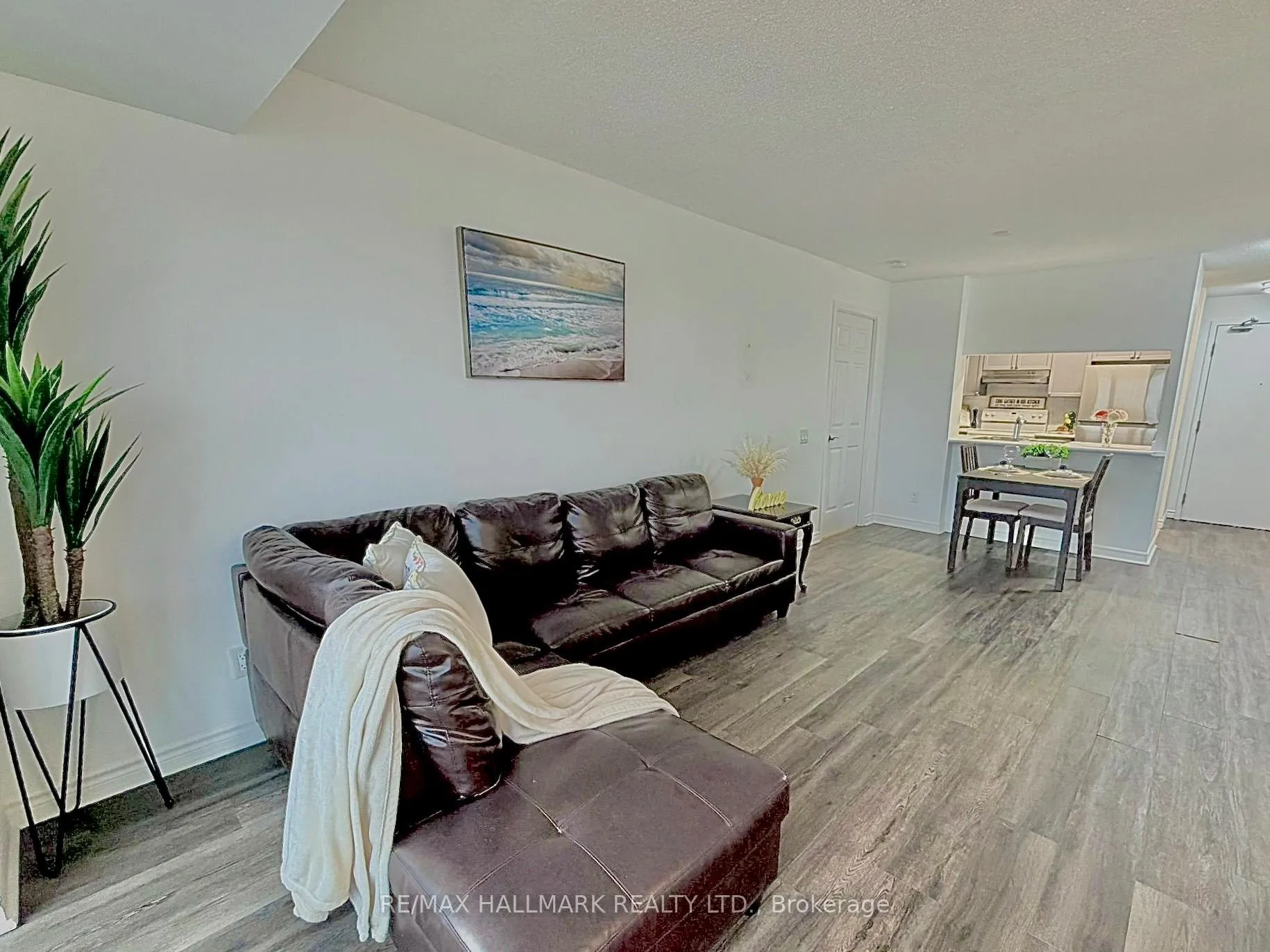 Photo 10 of Unit 920, 8 Mondeo Drive, Scarborough, Dorset Park — HOMEH