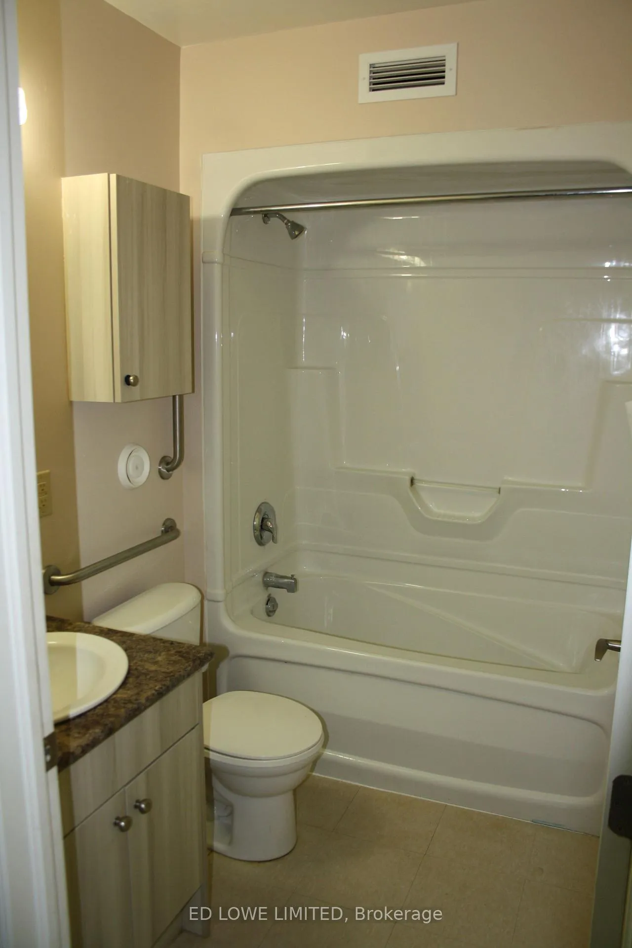 Photo 30 of Unit E-202, 59 Arch Brown Court, Barrie, East Bayfield — HOMEH