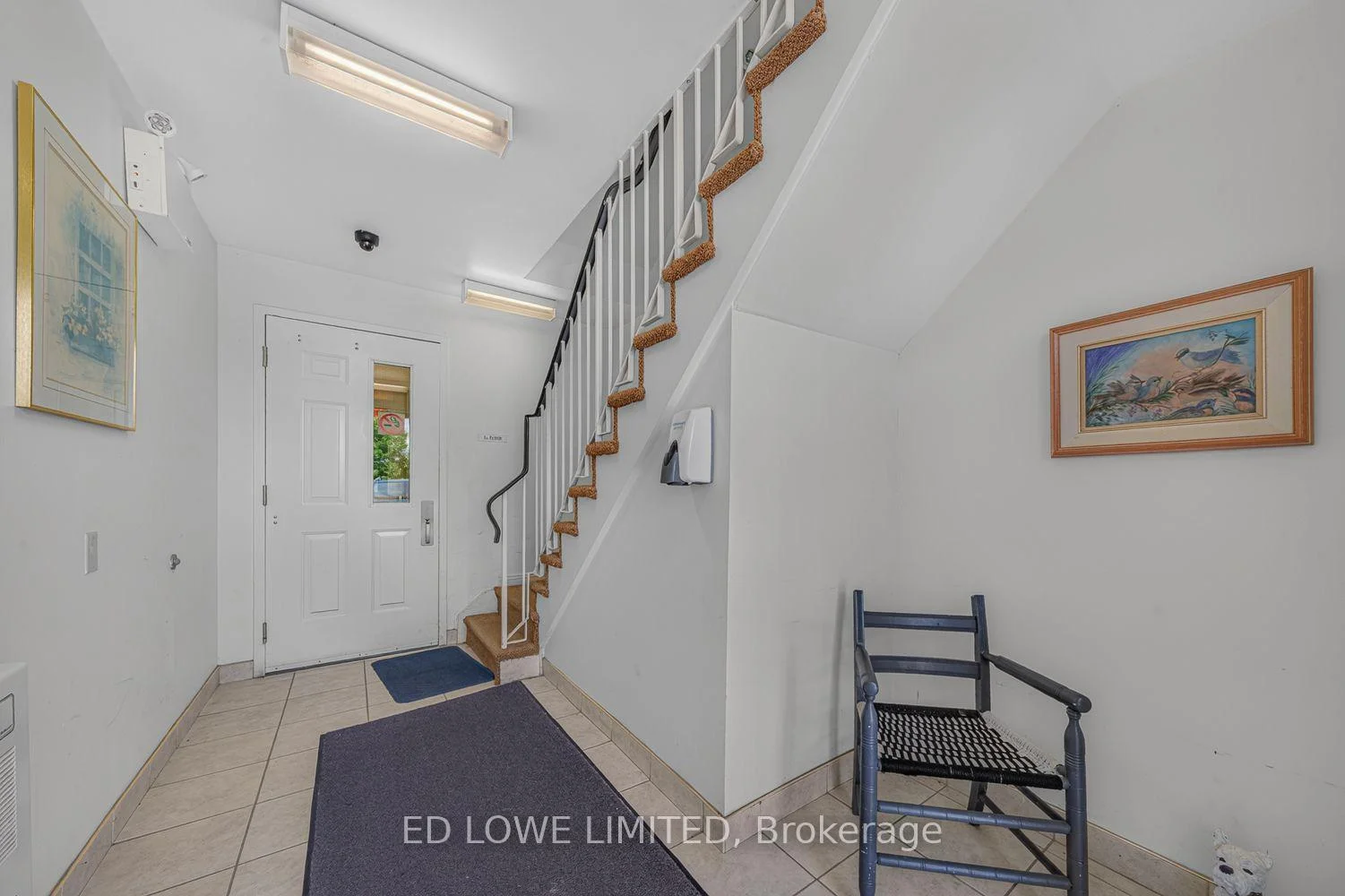 Photo 6 of Unit E-202, 59 Arch Brown Court, Barrie, East Bayfield — HOMEH