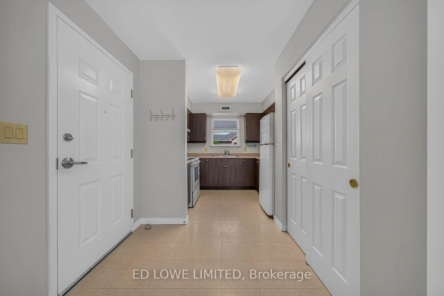 Photo 15 of Unit E-202, 59 Arch Brown Court, Barrie, East Bayfield — HOMEH