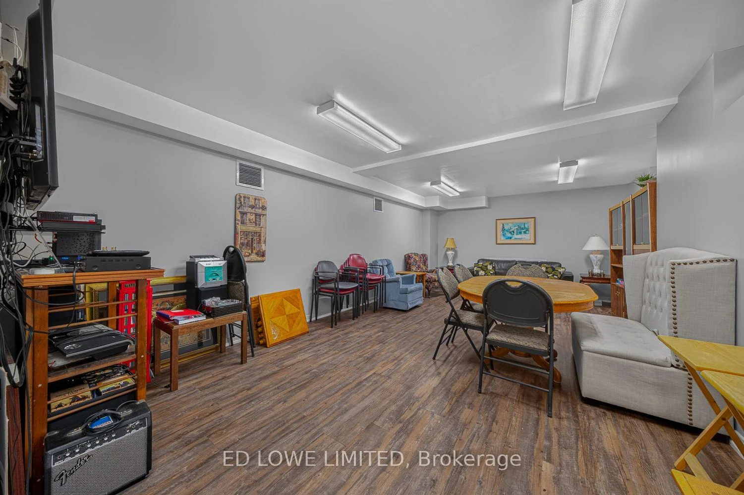 Photo 40 of Unit E-202, 59 Arch Brown Court, Barrie, East Bayfield — HOMEH