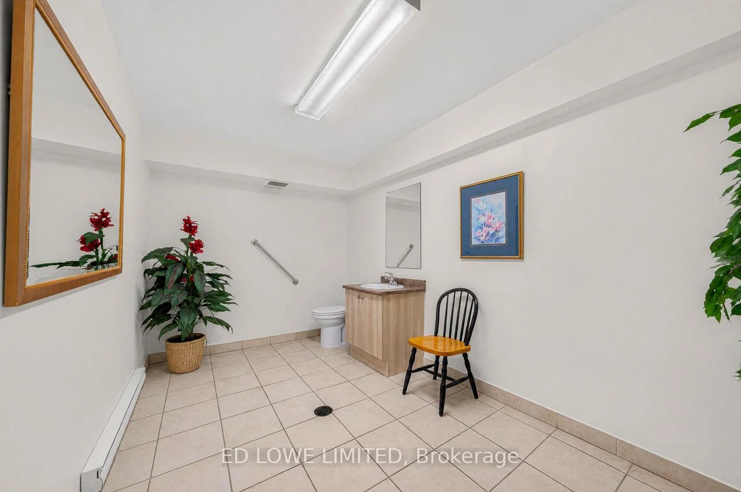 Photo 44 of Unit E-202, 59 Arch Brown Court, Barrie, East Bayfield — HOMEH
