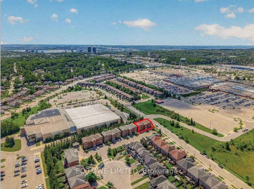 Photo 45 of Unit E-202, 59 Arch Brown Court, Barrie, East Bayfield — HOMEH
