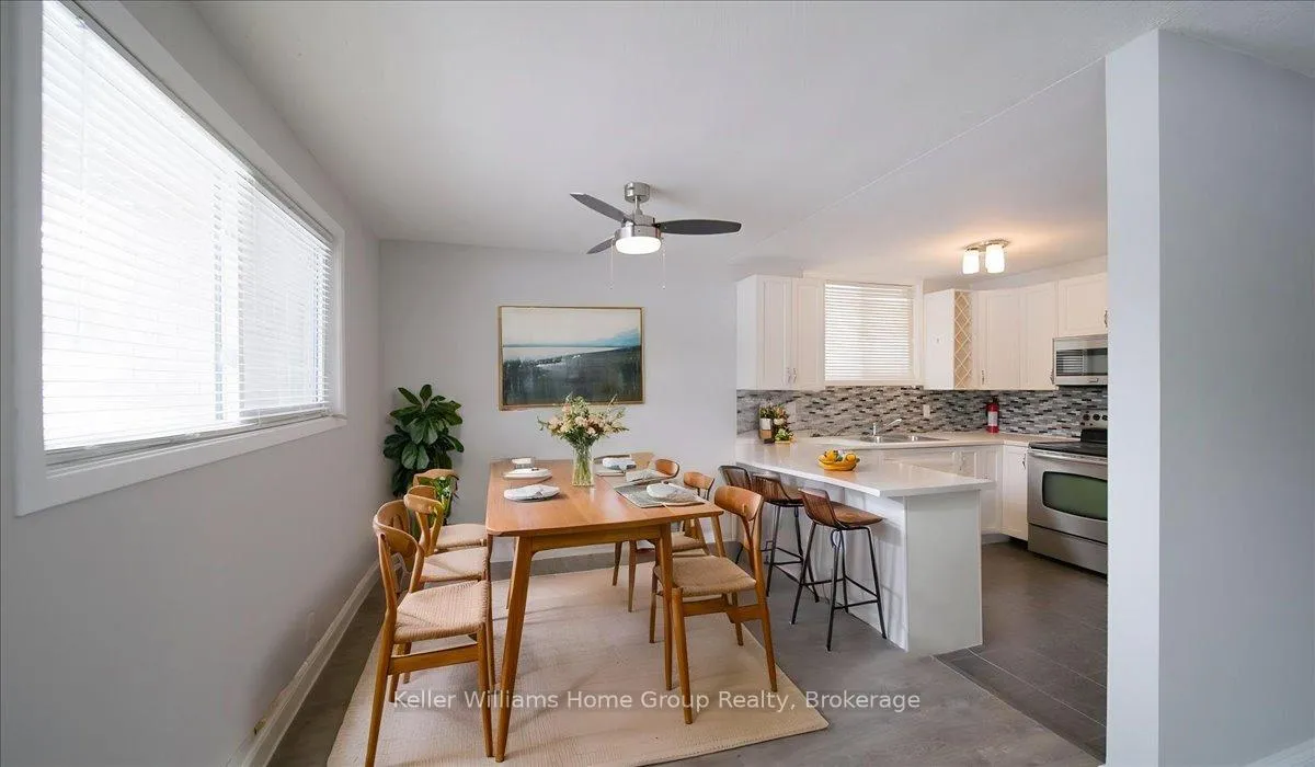 Photo 5 of 118 Chandler Drive, Kitchener — HOMEH