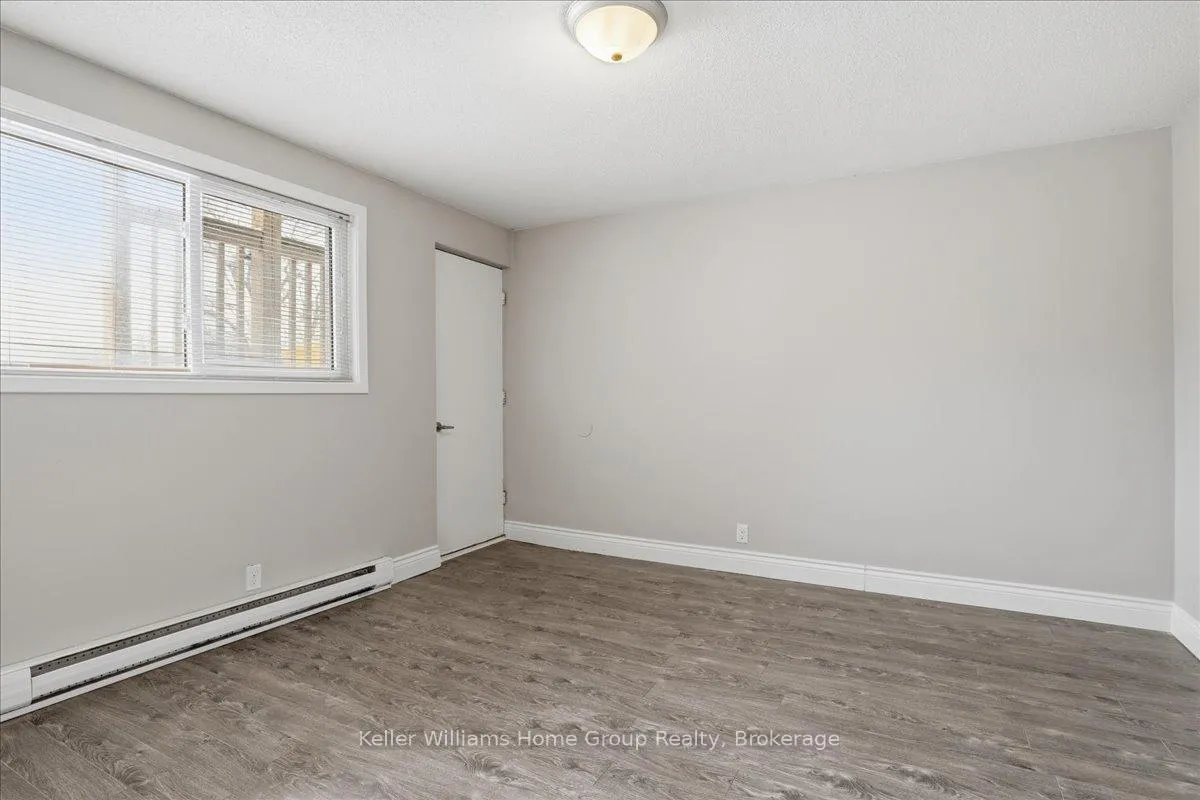 Photo 10 of 118 Chandler Drive, Kitchener — HOMEH