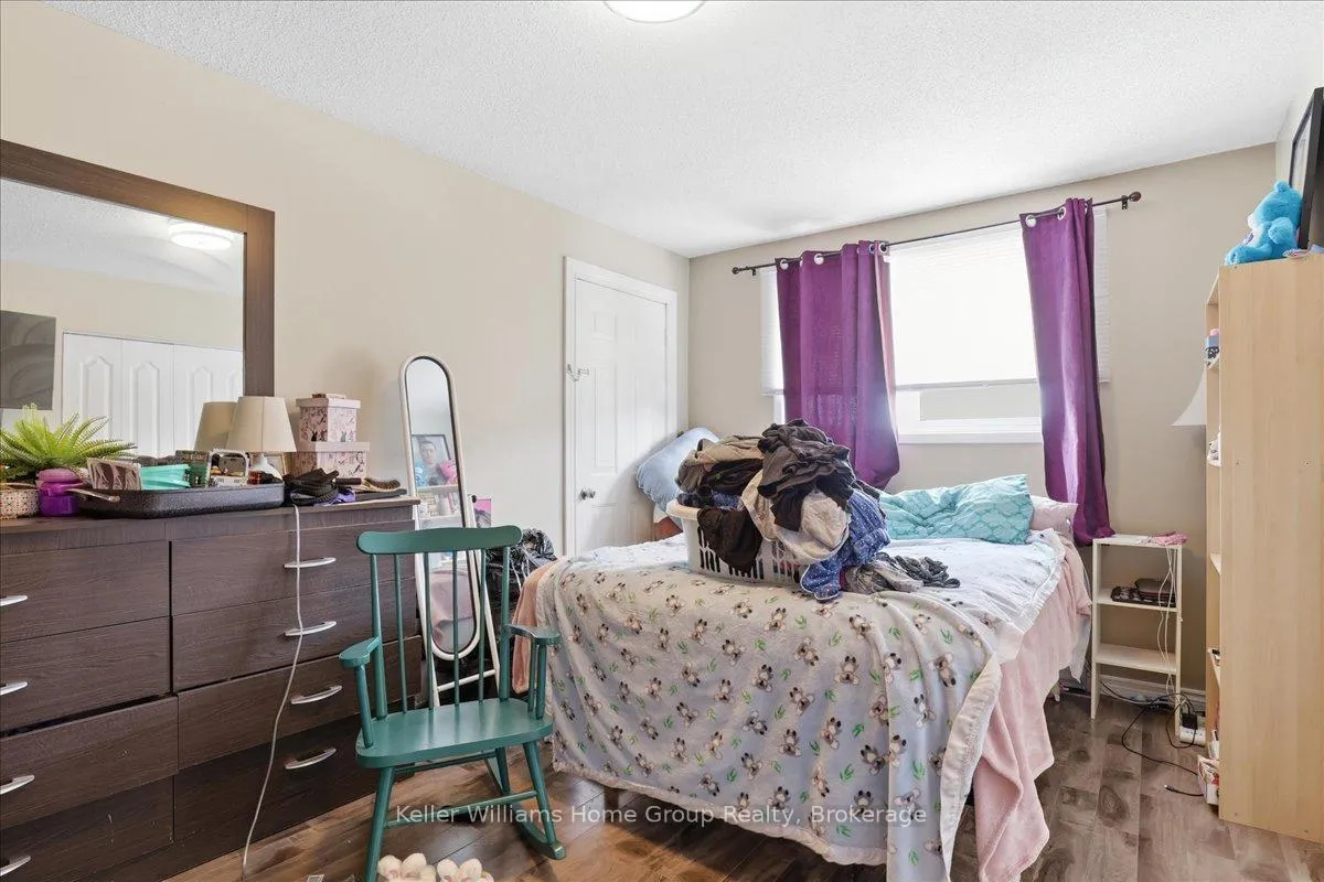 Photo 31 of 118 Chandler Drive, Kitchener — HOMEH