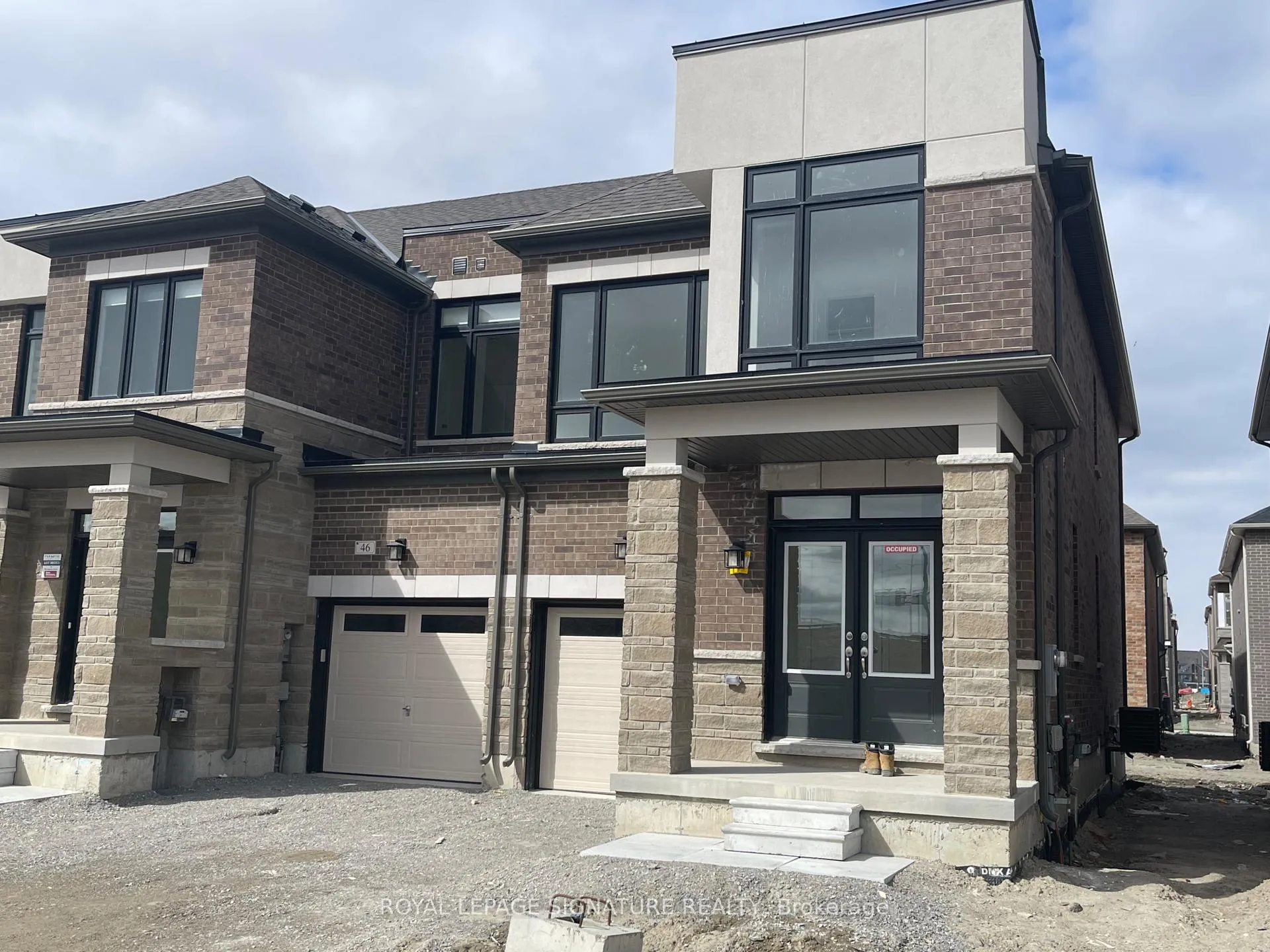 Photo 2 of 50 Hartington Street, Vaughan, Kleinburg — HOMEH