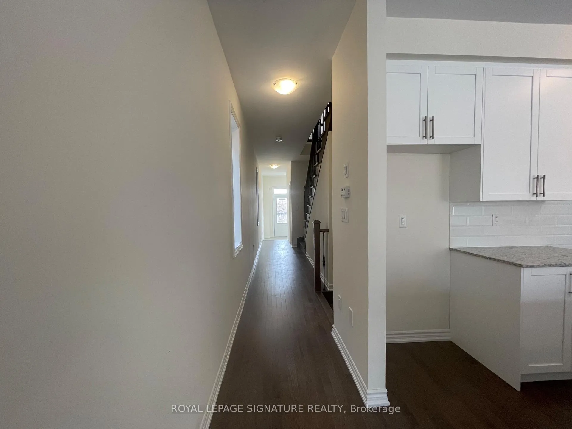 Photo 4 of 50 Hartington Street, Vaughan, Kleinburg — HOMEH