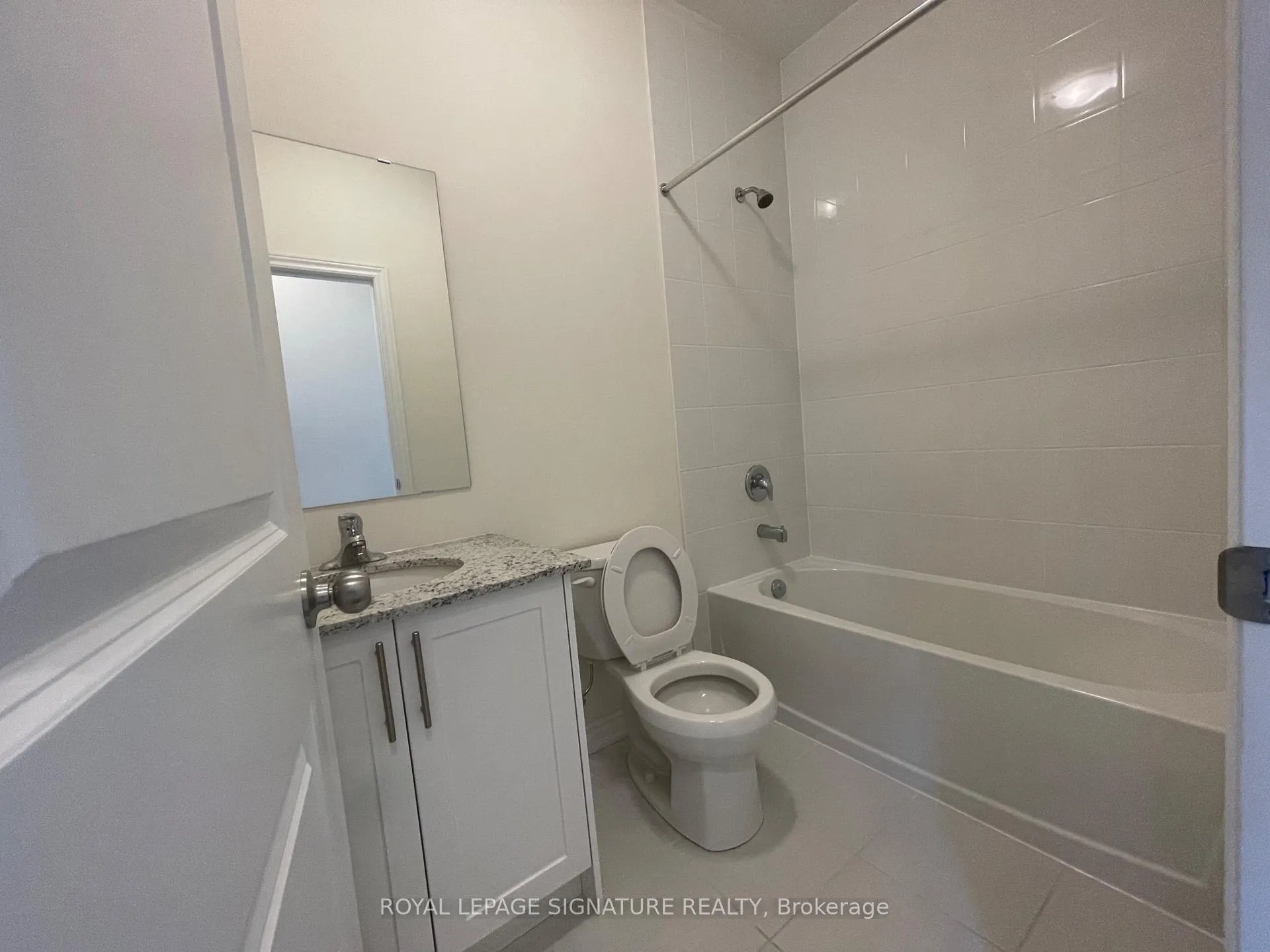 Photo 21 of 50 Hartington Street, Vaughan, Kleinburg — HOMEH
