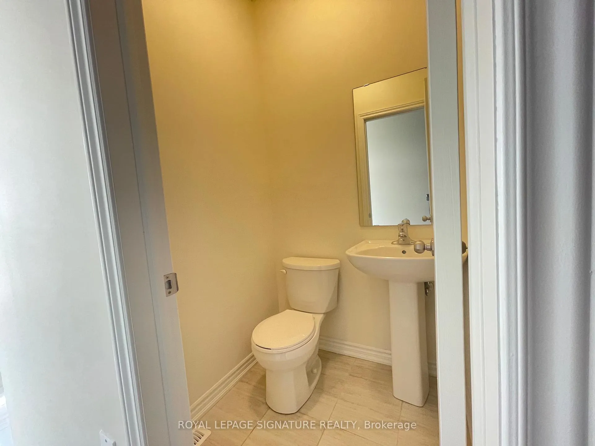 Photo 23 of 50 Hartington Street, Vaughan, Kleinburg — HOMEH