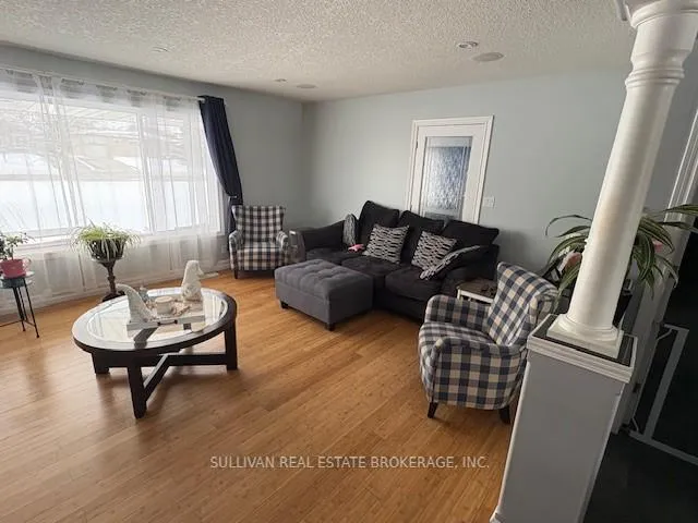 Photo 6 of 701 Eramosa Road, Guelph, Grange Road — HOMEH