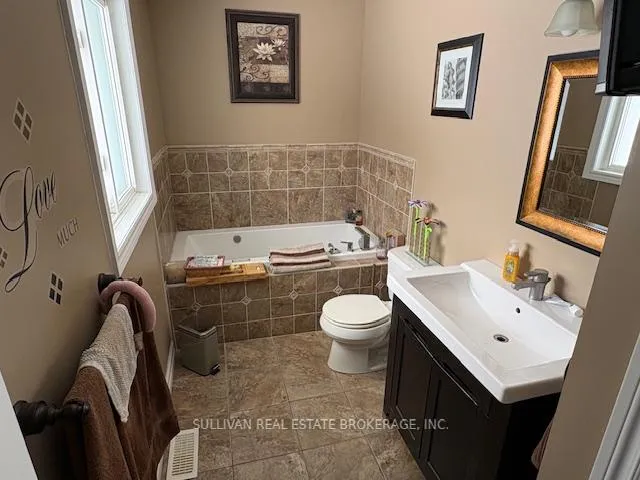 Photo 10 of 701 Eramosa Road, Guelph, Grange Road — HOMEH