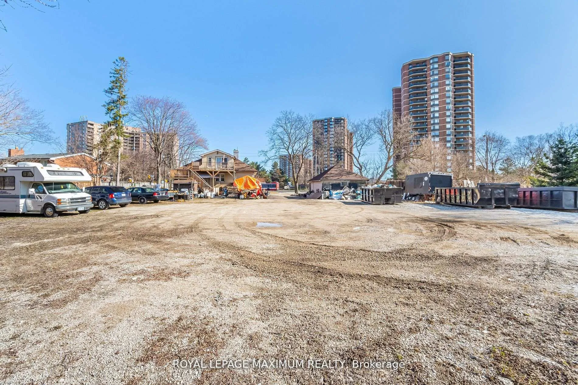 Photo 24 of 255 Albion Road, Etobicoke, Elms-Old Rexdale — HOMEH