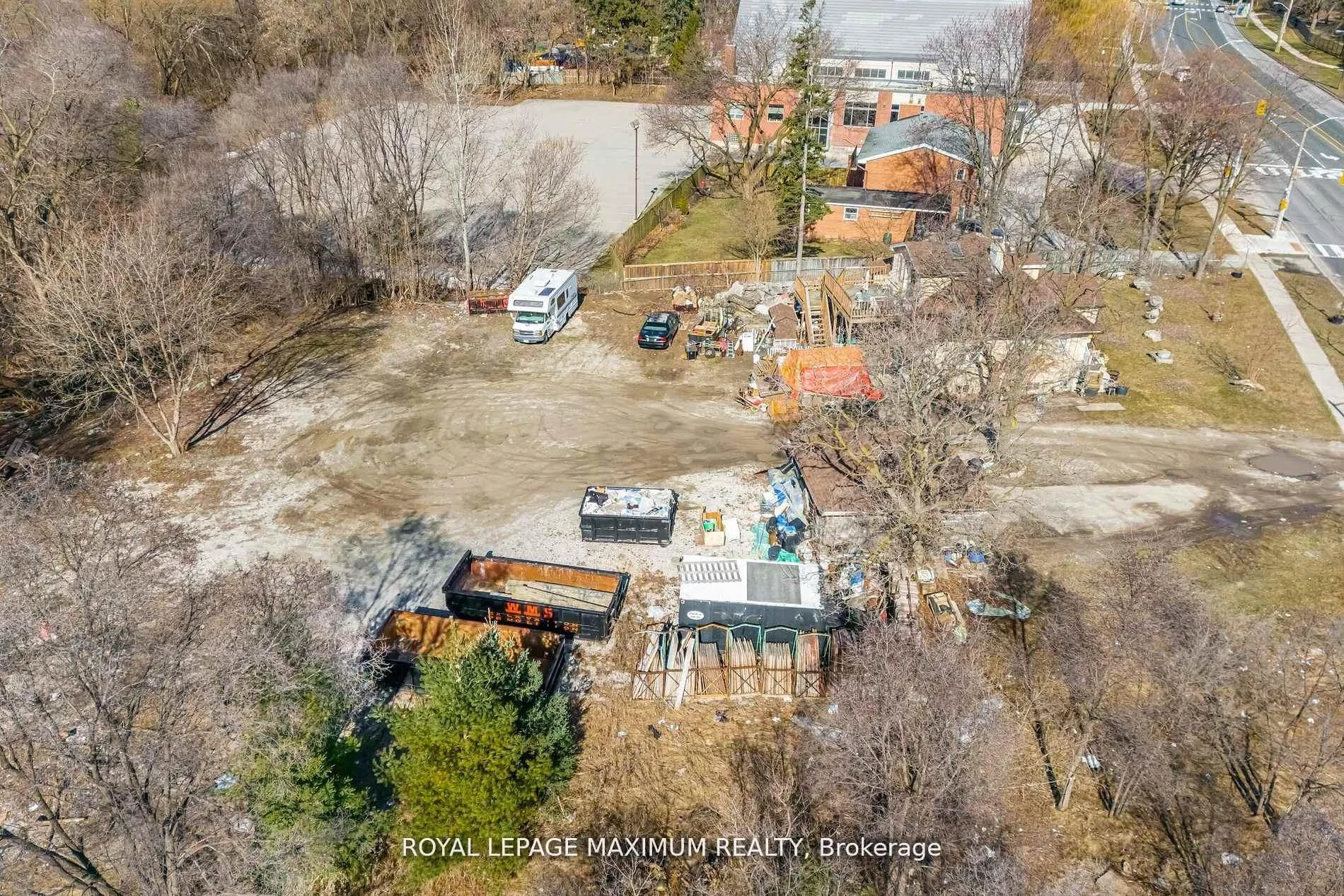 Photo 28 of 255 Albion Road, Etobicoke, Elms-Old Rexdale — HOMEH