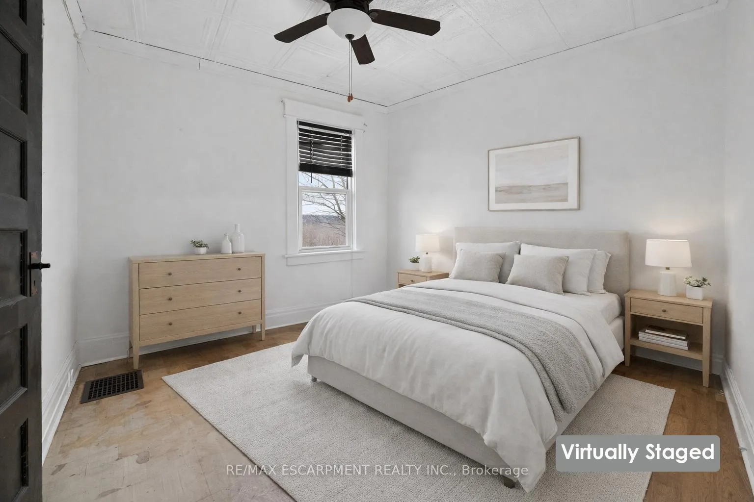 Photo 10 of 5991 Culp Street, Niagara Falls, Dorchester — HOMEH