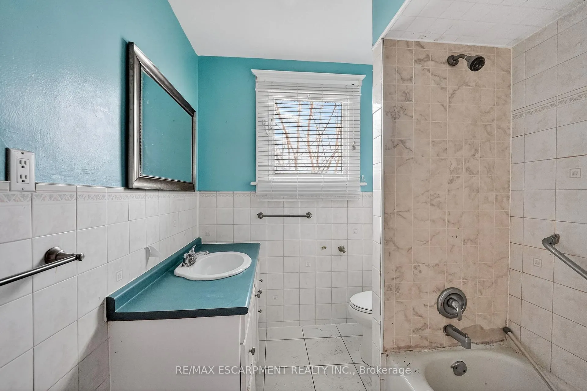 Photo 11 of 5991 Culp Street, Niagara Falls, Dorchester — HOMEH