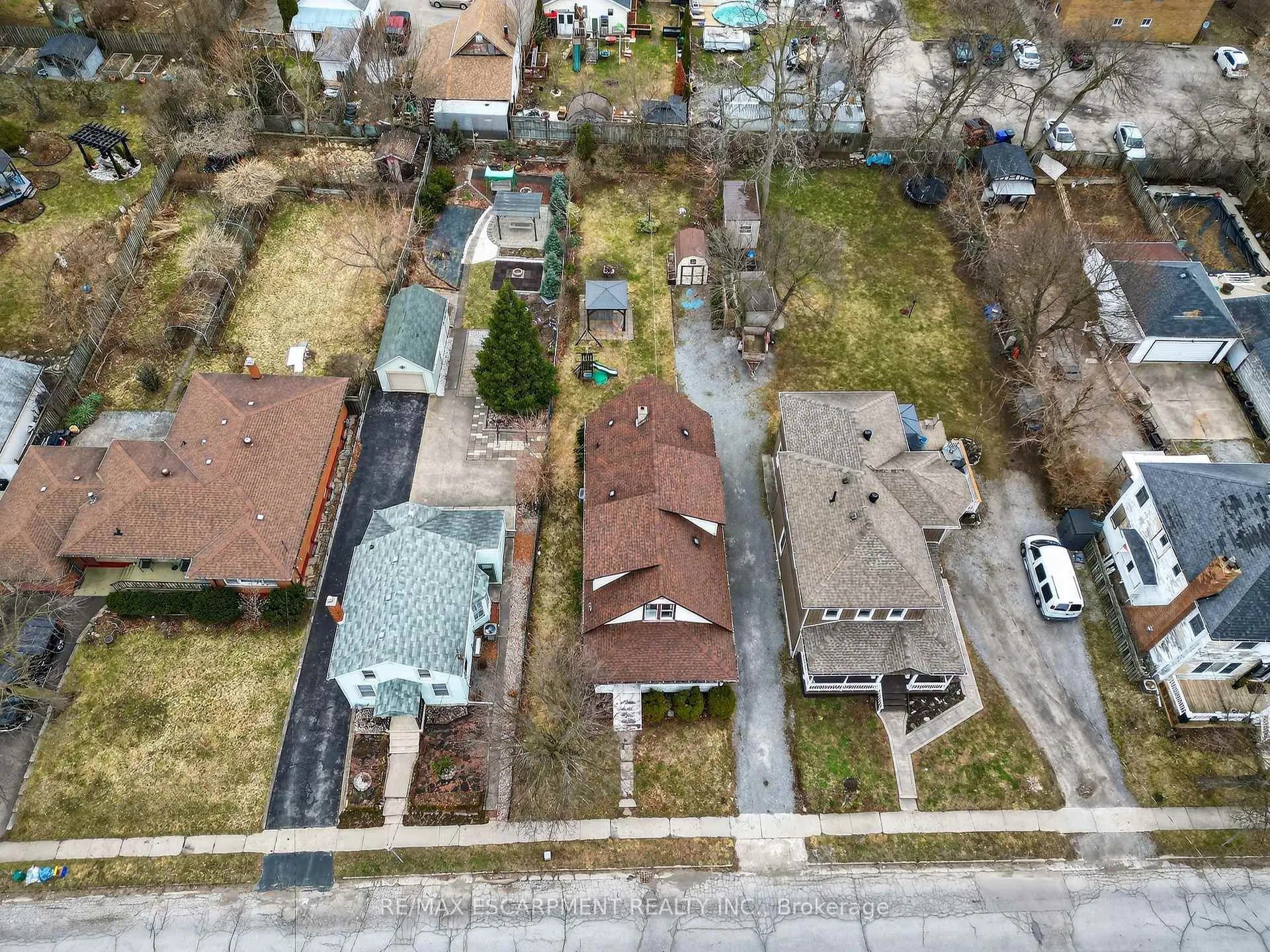 Photo 26 of 5991 Culp Street, Niagara Falls, Dorchester — HOMEH