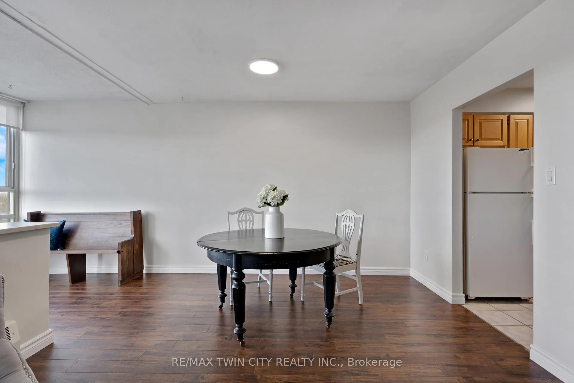 Photo 19 of Unit 708, 24 Midland Drive, Kitchener, Stanley Park — HOMEH