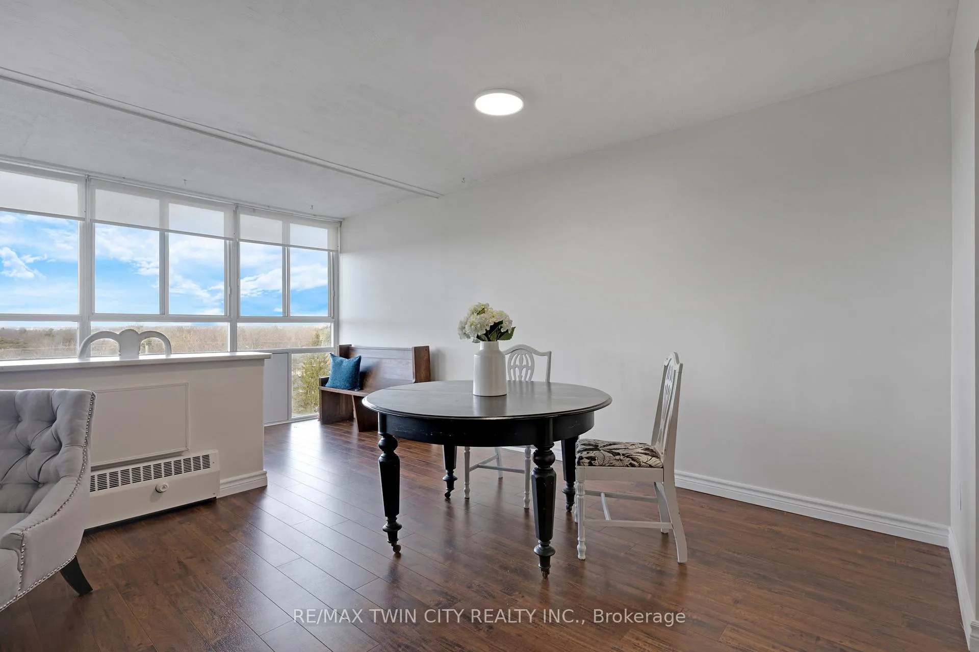 Photo 20 of Unit 708, 24 Midland Drive, Kitchener, Stanley Park — HOMEH
