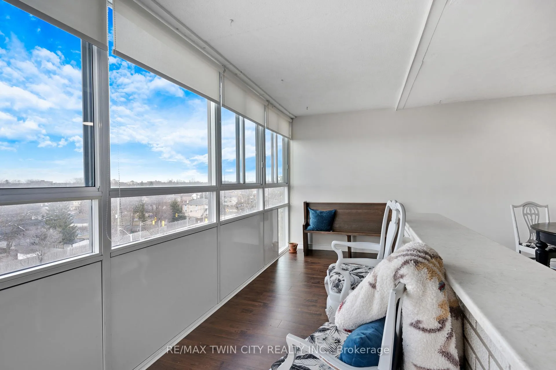 Photo 25 of Unit 708, 24 Midland Drive, Kitchener, Stanley Park — HOMEH