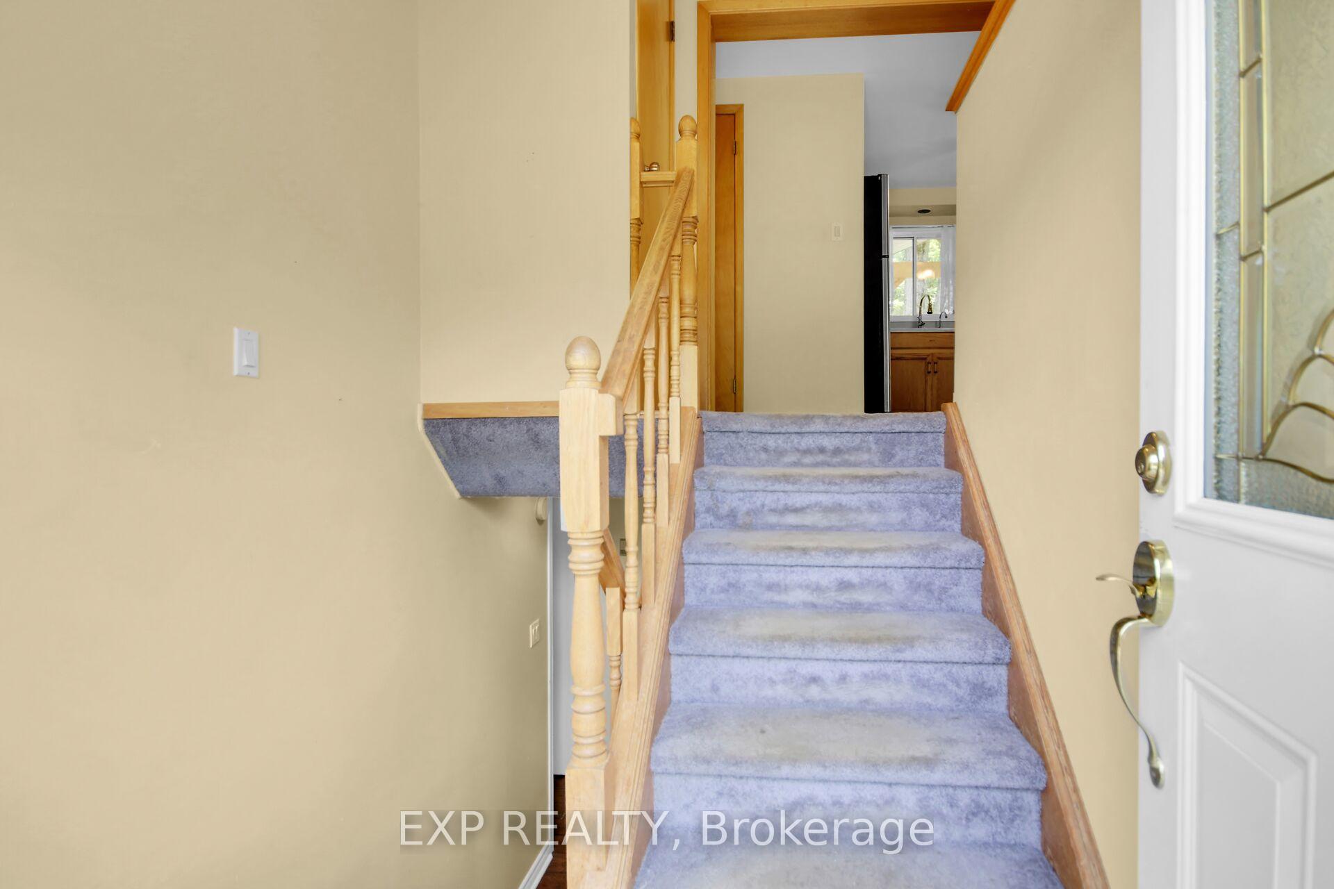 Photo 4 of 182 Robertson Drive, Lanark Highlands, Lanark Highlands (Lanark Village) — HOMEH