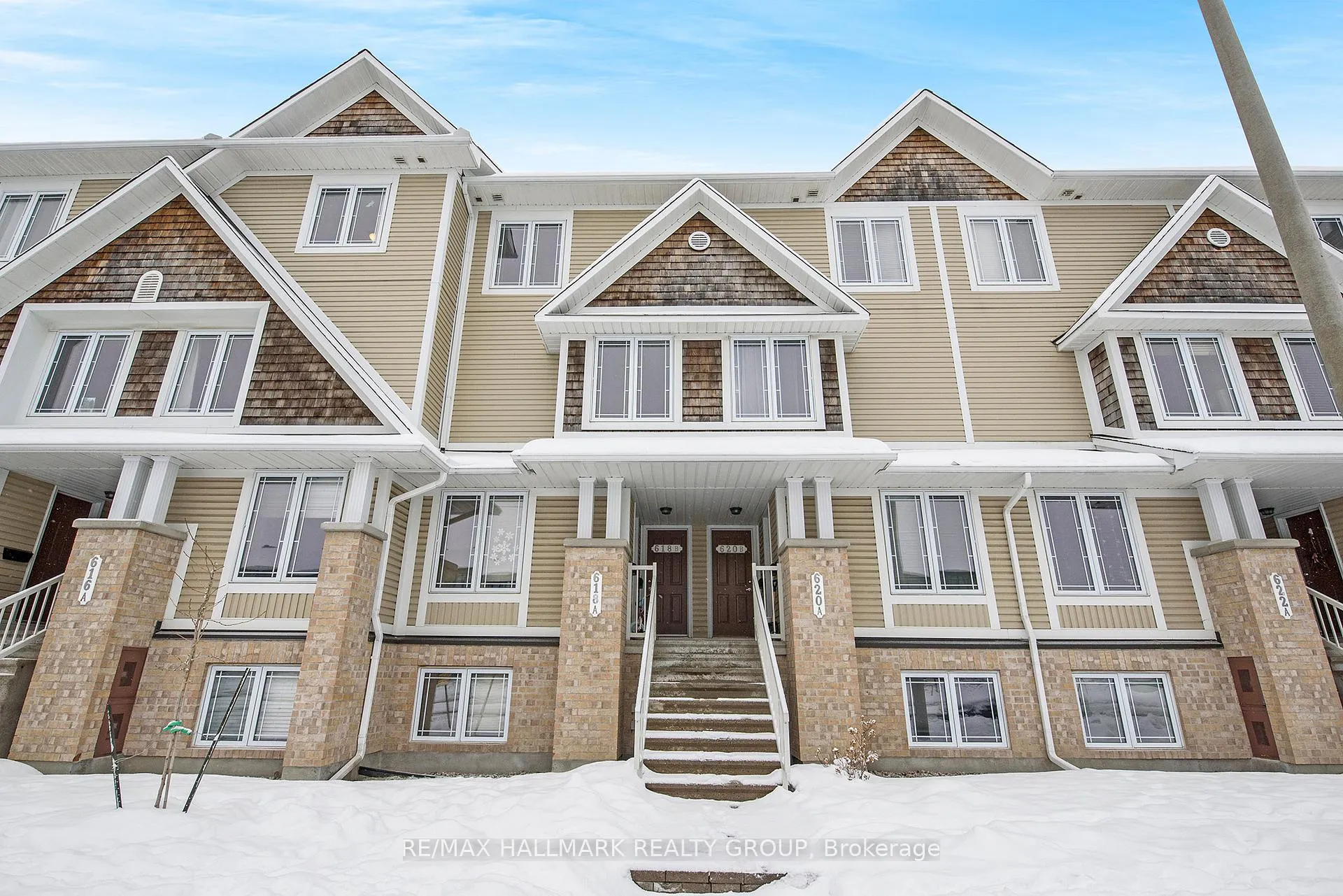 Photo 1 of Unit B, 618 Chapman Mills Drive, Ottawa, Barrhaven - Strandherd — HOMEH