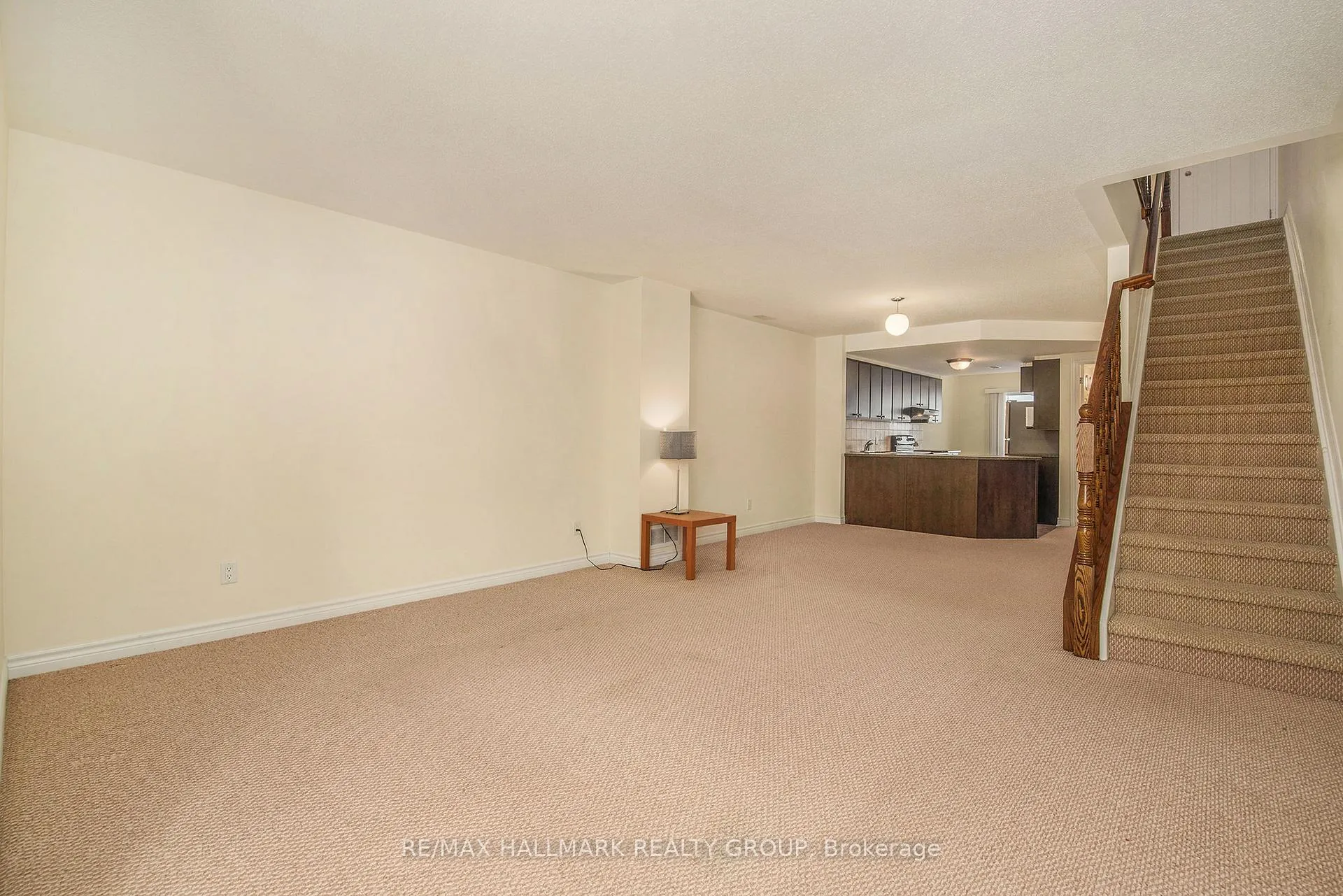 Photo 18 of Unit B, 618 Chapman Mills Drive, Ottawa, Barrhaven - Strandherd — HOMEH