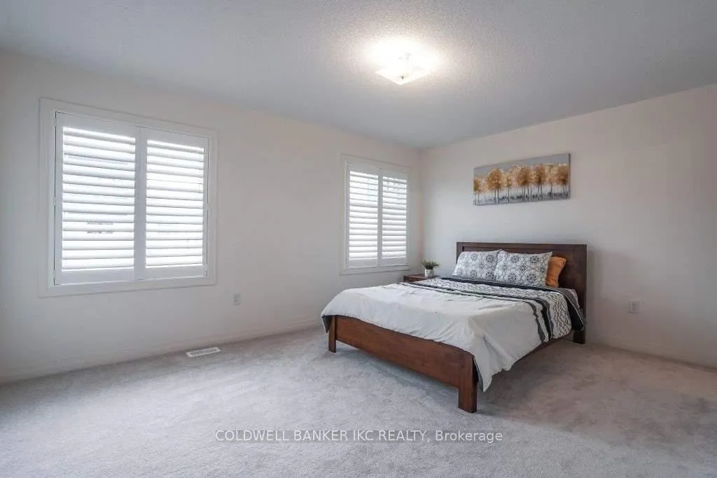 Photo 13 of 165 East Shore Drive E, Clarington, Bowmanville — HOMEH