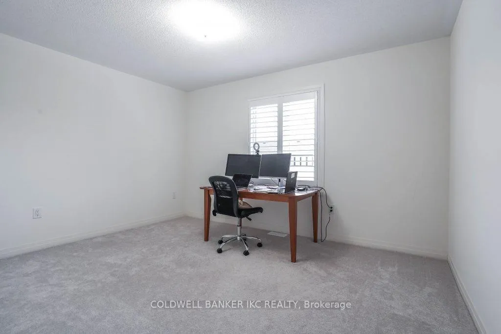 Photo 16 of 165 East Shore Drive E, Clarington, Bowmanville — HOMEH