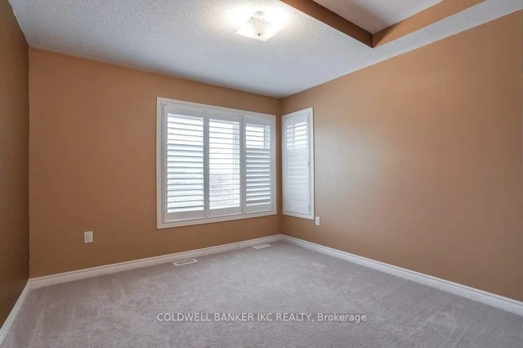 Photo 19 of 165 East Shore Drive E, Clarington, Bowmanville — HOMEH
