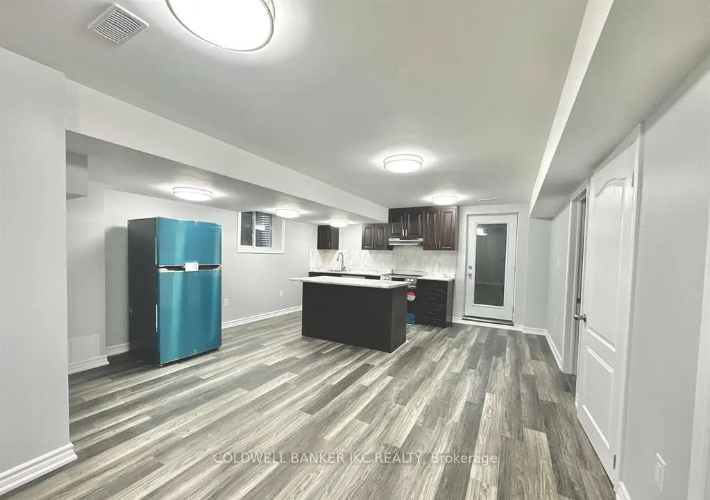 Photo 36 of 165 East Shore Drive E, Clarington, Bowmanville — HOMEH