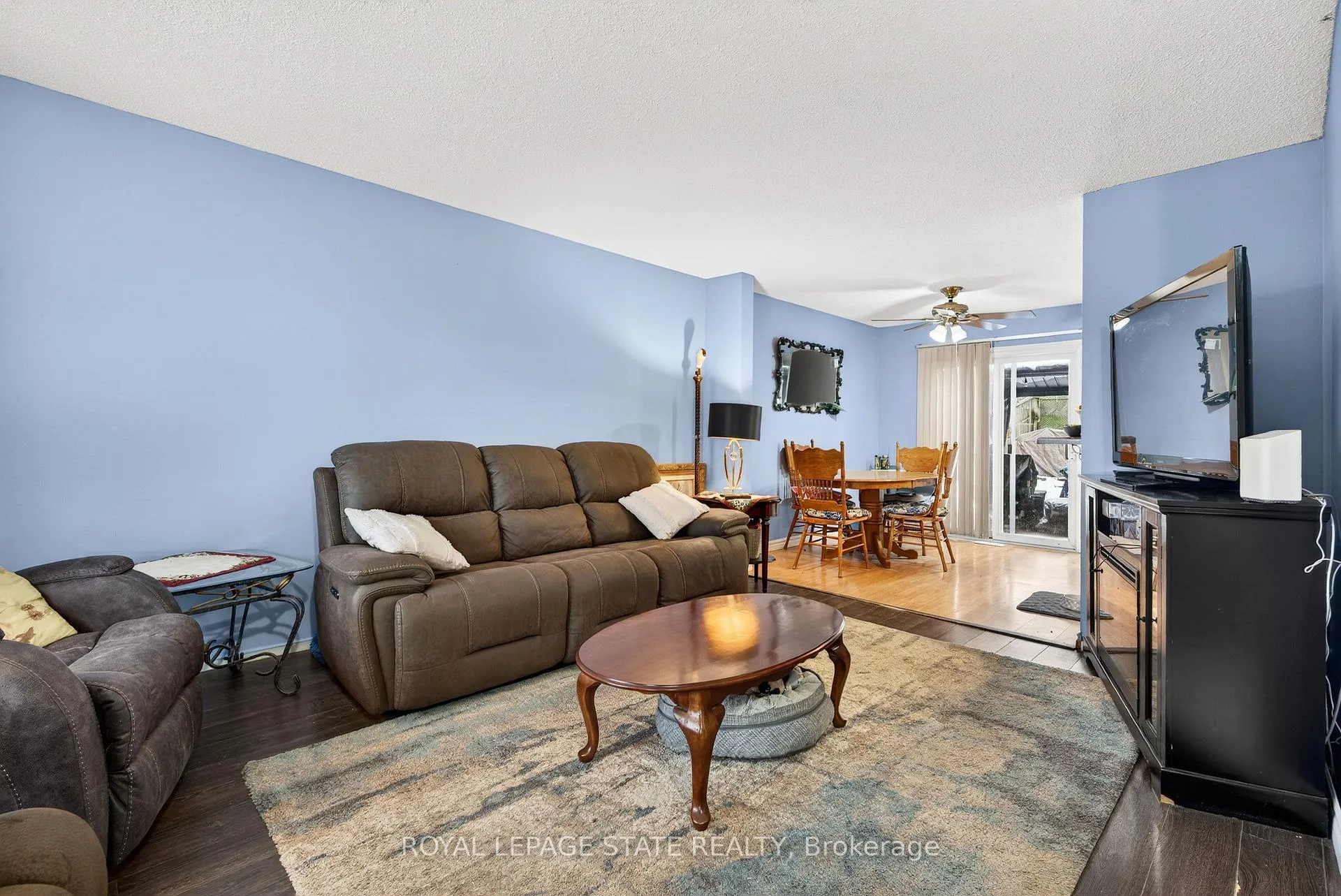 Photo 10 of 106 Wendover Drive, Hamilton, Fessenden — HOMEH