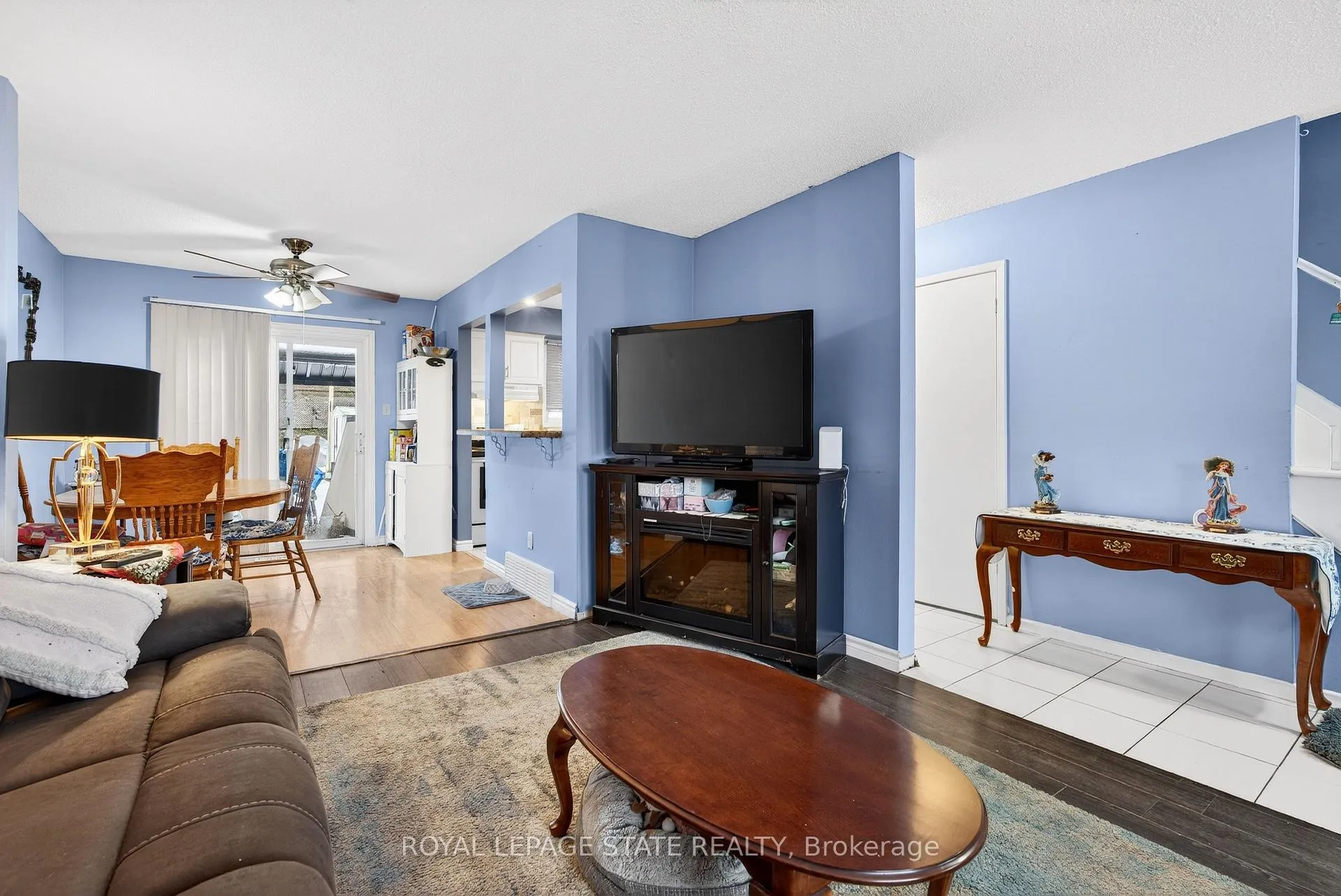 Photo 11 of 106 Wendover Drive, Hamilton, Fessenden — HOMEH