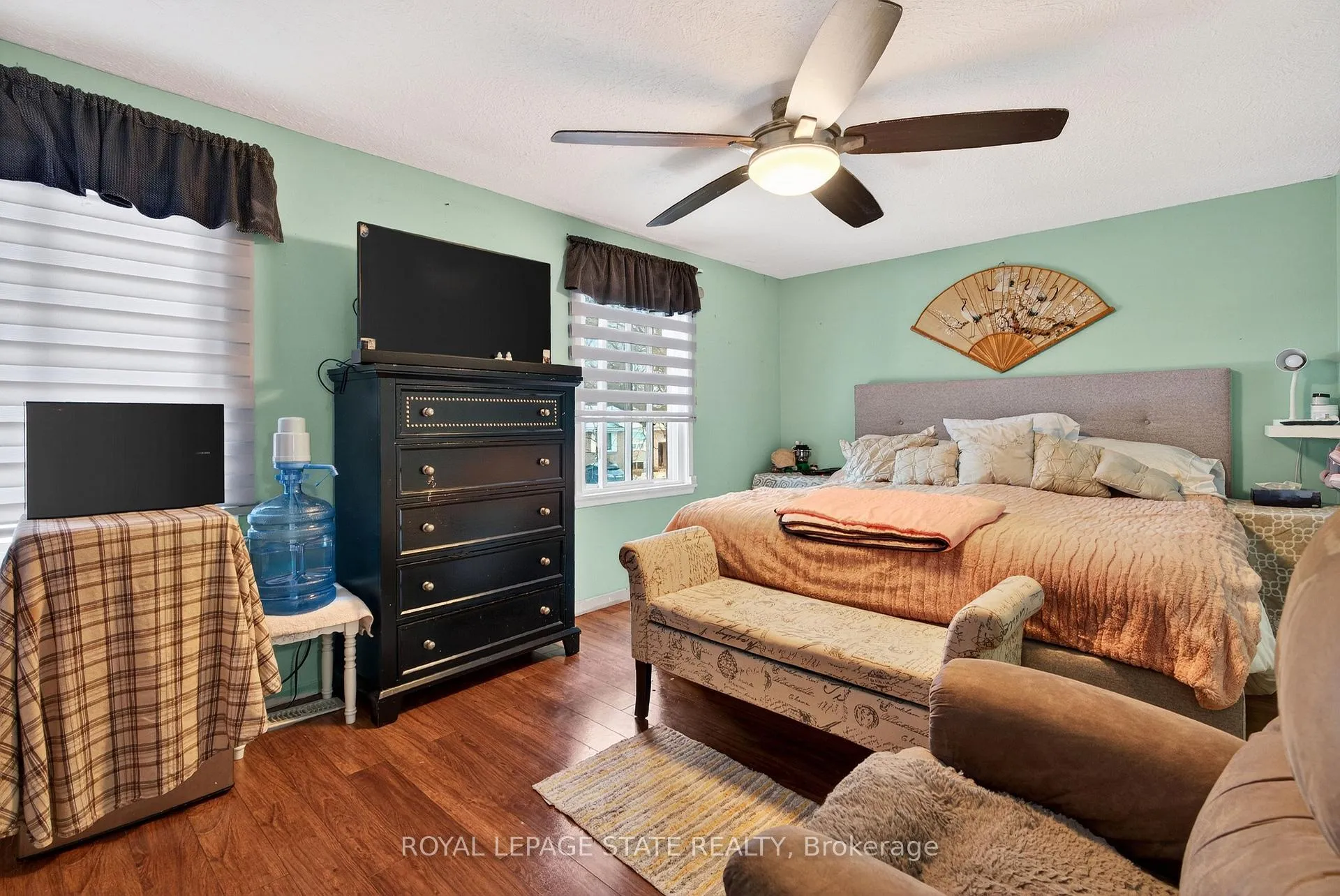 Photo 19 of 106 Wendover Drive, Hamilton, Fessenden — HOMEH