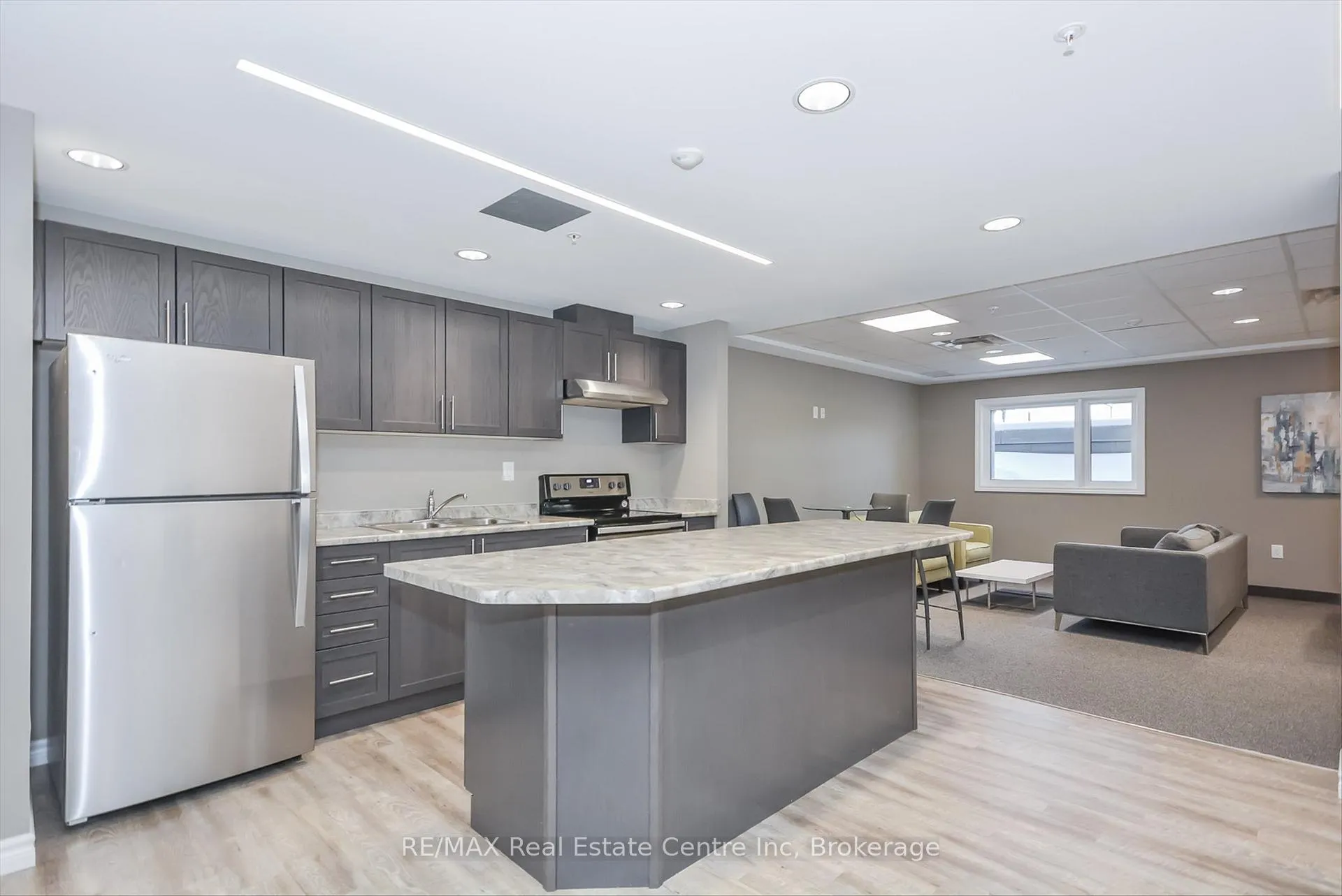 Photo 23 of Unit 604, 7 Kay Crescent, Guelph, Pineridge/Westminster Woods — HOMEH