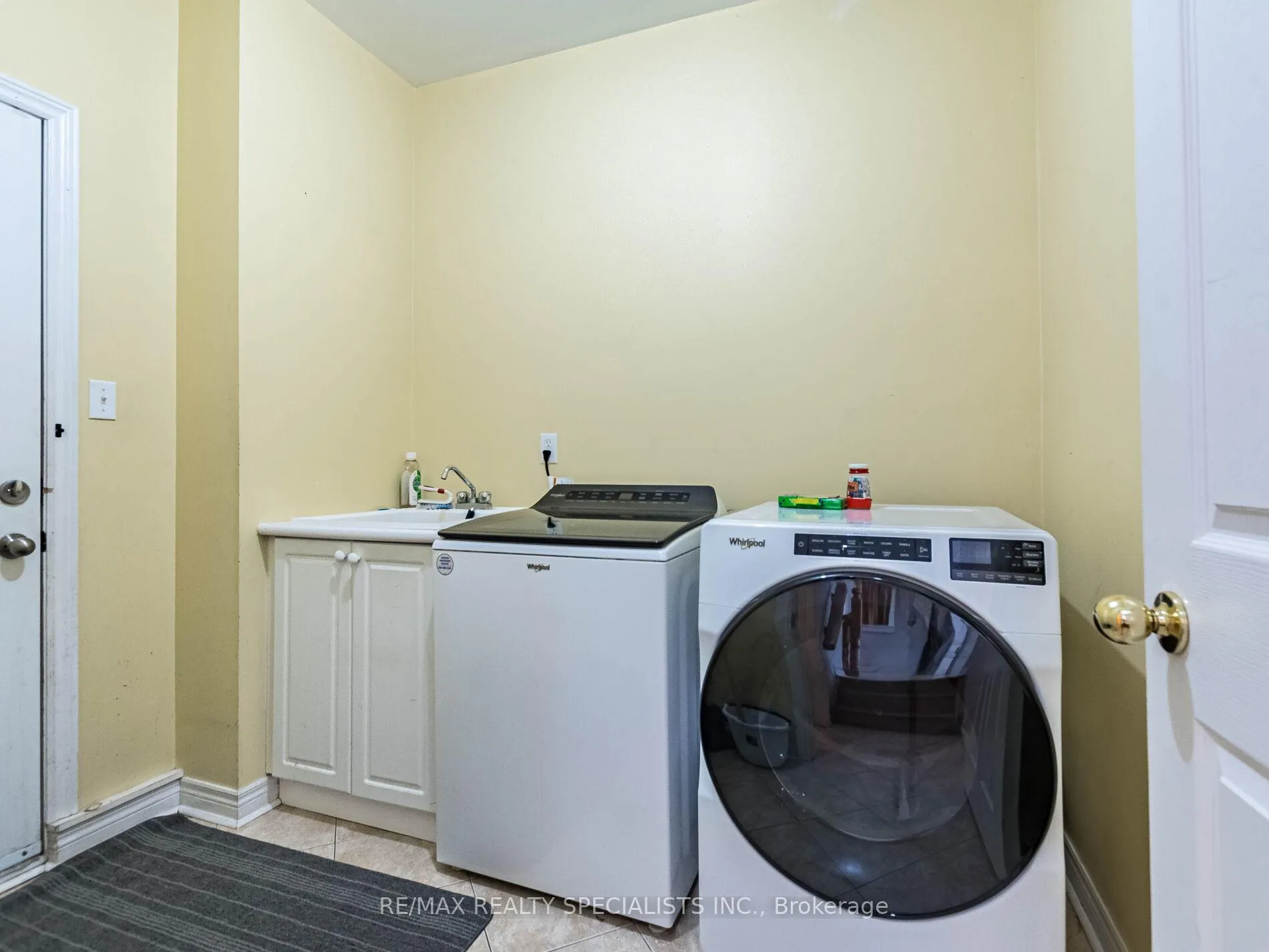 Photo 23 of 9 Pepperbush Road, Brampton, Bram East — HOMEH