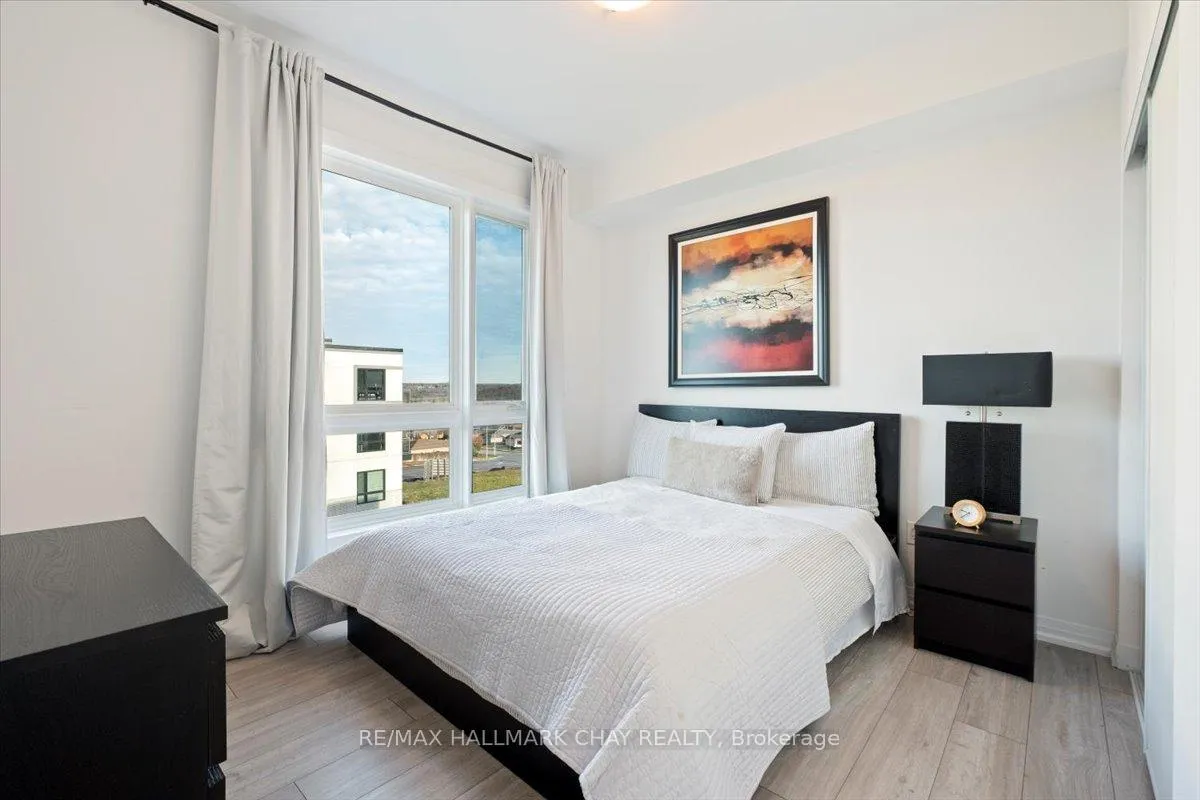 Photo 21 of Unit 610, 299 Cundles Road E, Barrie, Alliance — HOMEH